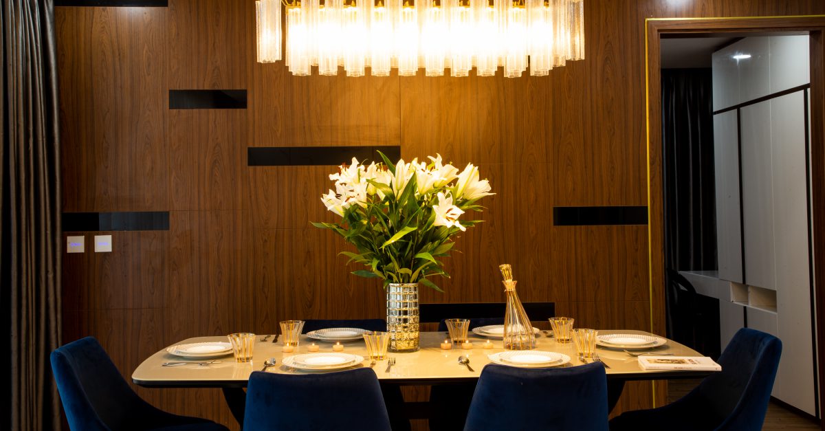 nha mau sunshine diamond river