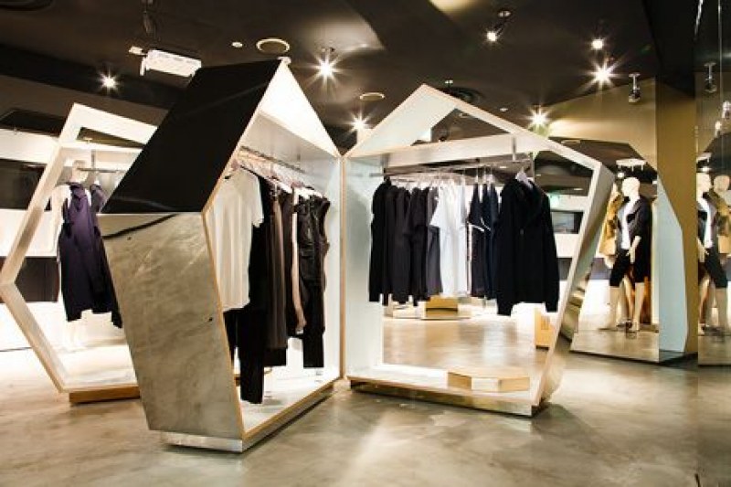 thiet ke shop thoi trang