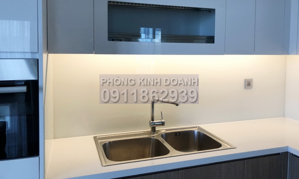 Bán căn hộ Vinhomes Ba Son view sông 3 phòng ngủ Aqua 2 căn số 8 118m2