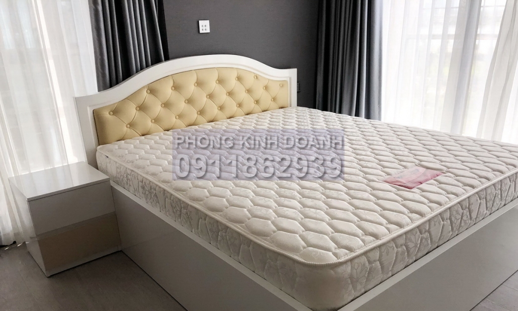 Bán căn hộ Vinhomes Ba Son view sông 3 phòng ngủ Aqua 2 căn số 8 118m2