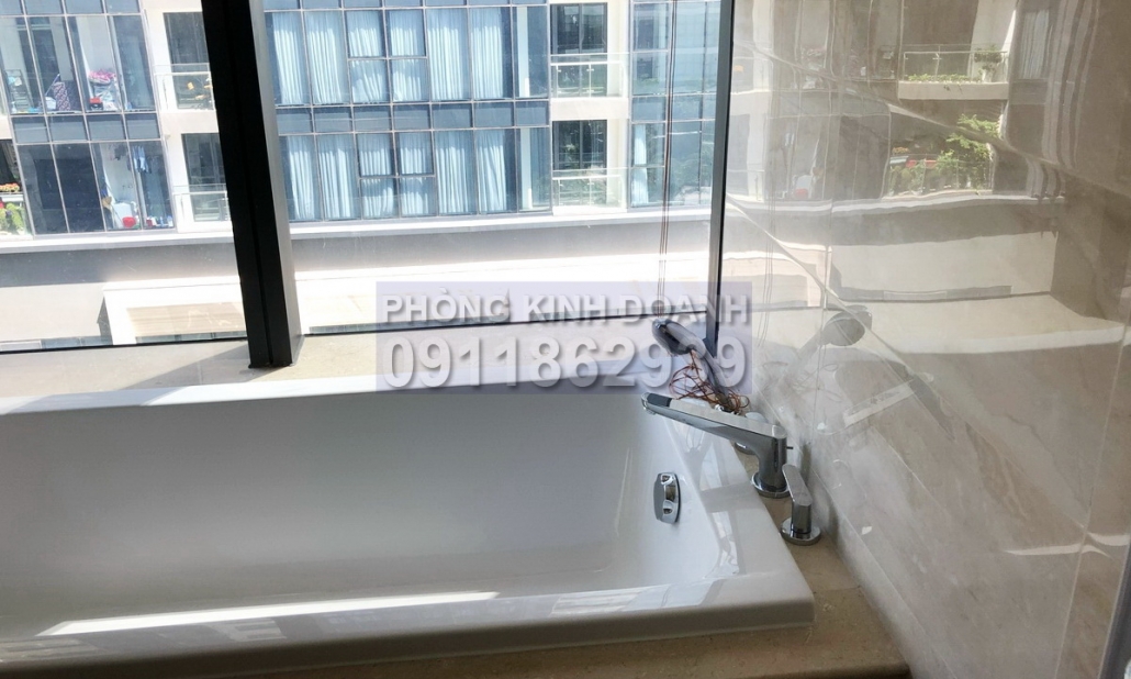 Bán căn hộ Vinhomes Ba Son view sông 3 phòng ngủ Aqua 2 căn số 8 118m2