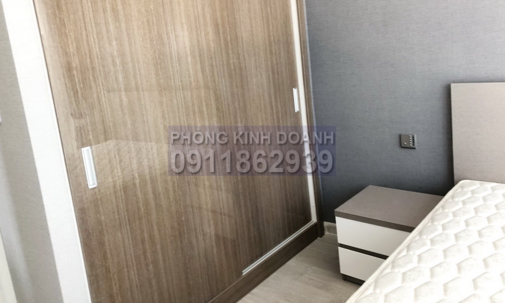 Bán căn hộ Vinhomes Ba Son view sông 3 phòng ngủ Aqua 2 căn số 8 118m2