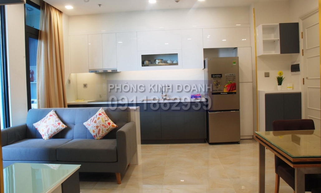 Vinhomes Golden River bán Aqua 2 căn hộ số 1 68m2 2 phòng ngủ view sông