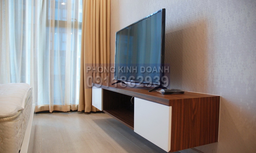 Vinhomes Golden River bán Aqua 2 căn hộ số 1 68m2 2 phòng ngủ view sông