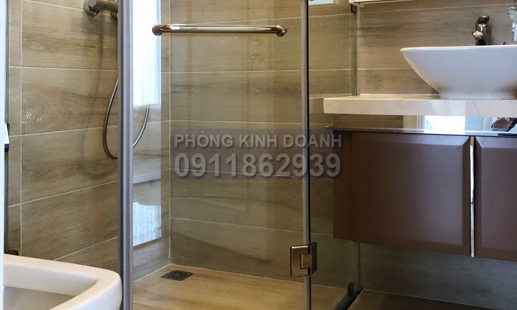 Cho thuê Vinhomes Golden River tầng 32 A2 nội thất full 3 phòng ngủ view sông