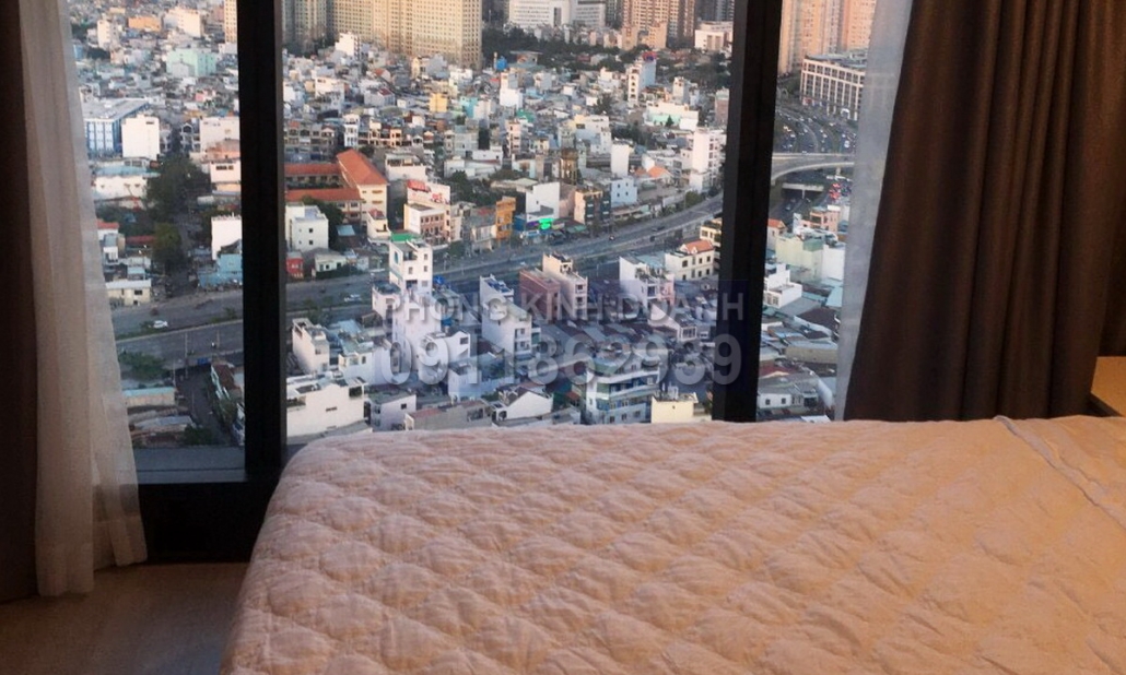 Vinhomes Golden River bán toà Aqua 4 căn số 12 69m2 2 phòng ngủ view L81