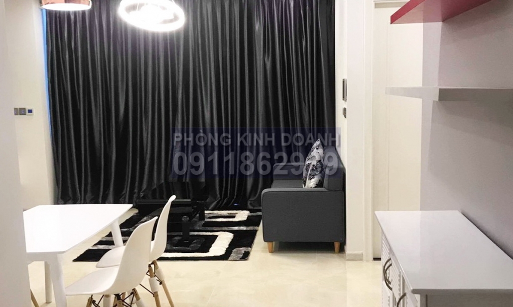 Căn hộ Vinhomes Golden River bán Lux 6 2 phòng ngủ căn số 1 77m2 view sông