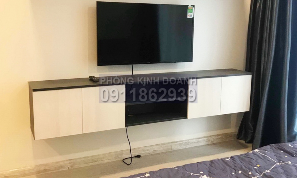 Căn hộ Vinhomes Golden River bán Lux 6 2 phòng ngủ căn số 1 77m2 view sông