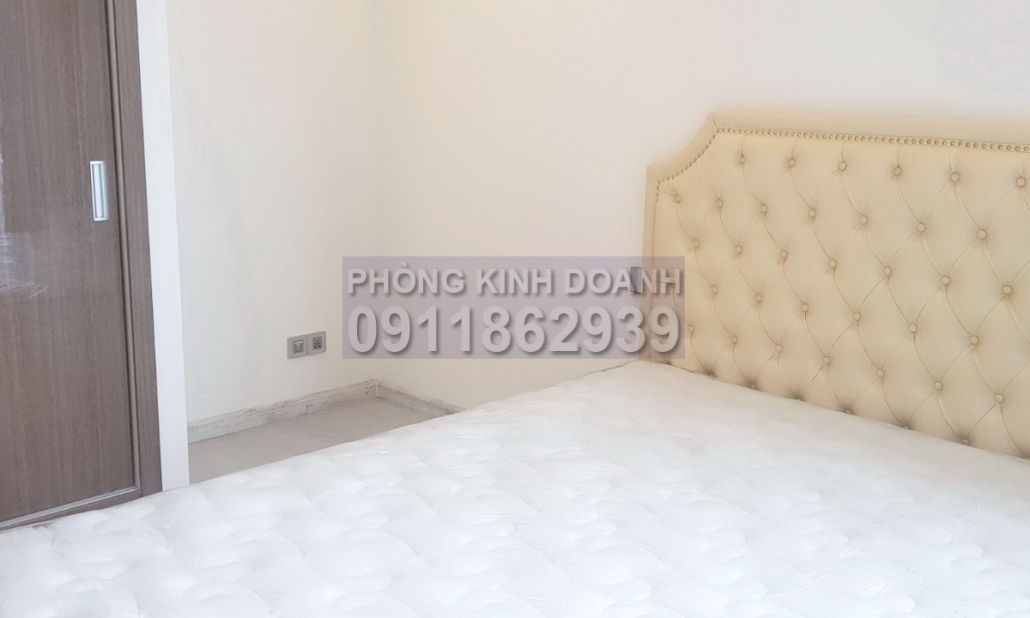 Vinhomes Golden River Ba Son cho thuê lầu 26 A1 full nội thất 1 phòng view L81