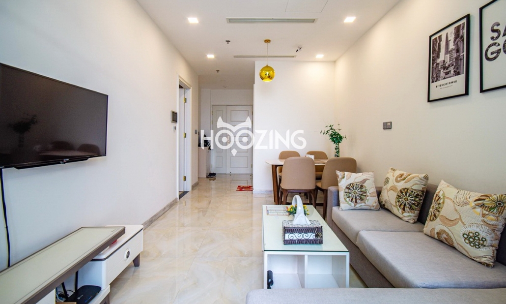 Vinhomes Golden River cho thuê tầng 26 A1 có nội thất 1 phòng ngủ view L81