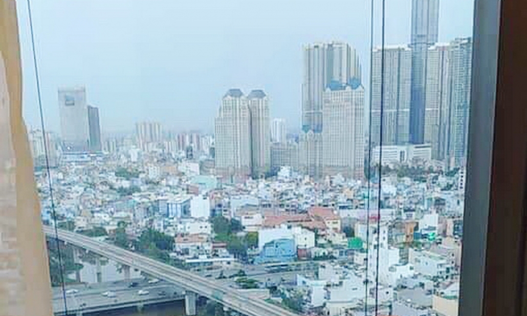 Vinhomes Golden River cho thuê tầng 26 A1 có nội thất 1 phòng ngủ view L81