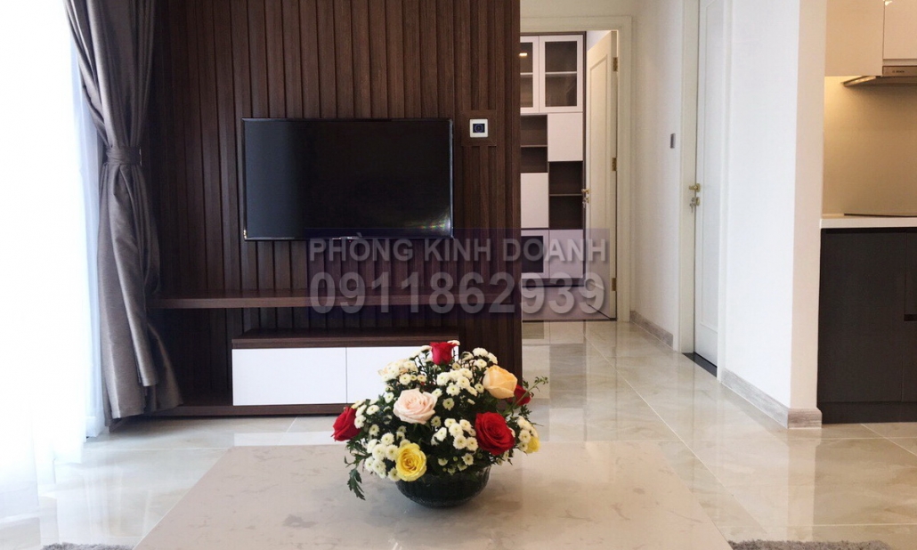 Vinhomes Golden River cho thuê view sông 2 phòng ngủ lầu 7 A2 nội thất xịn