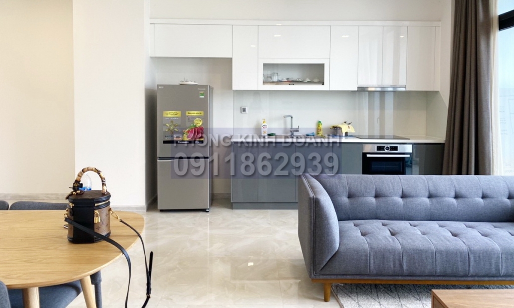 Vinhomes Golden River cho thuê lầu 2 A4 đầy đủ nội thất 2 phòng ngủ view L81