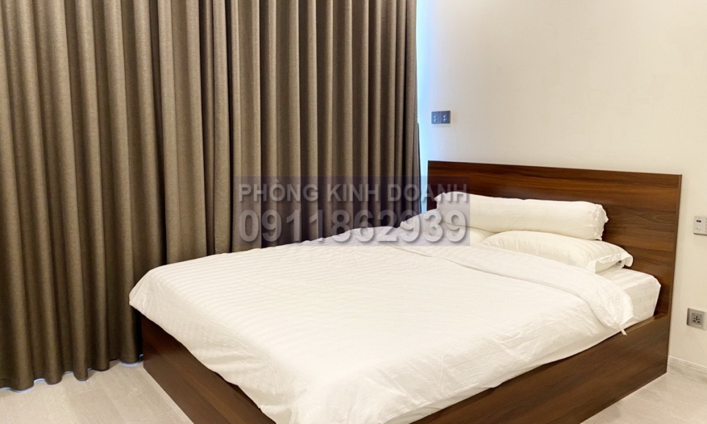 Vinhomes Golden River cho thuê view sông 2 phòng ngủ lầu 20 A3 full nội thất