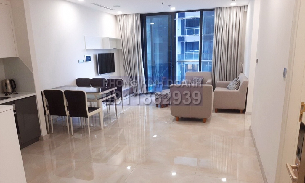 Vinhomes Golden River cho thuê view sông 2 phòng ngủ lầu 11 A1 full nội thất