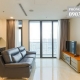 Căn Vinhomes Golden River cho thuê lầu 35 A3 nội thất 2 phòng ngủ view L81